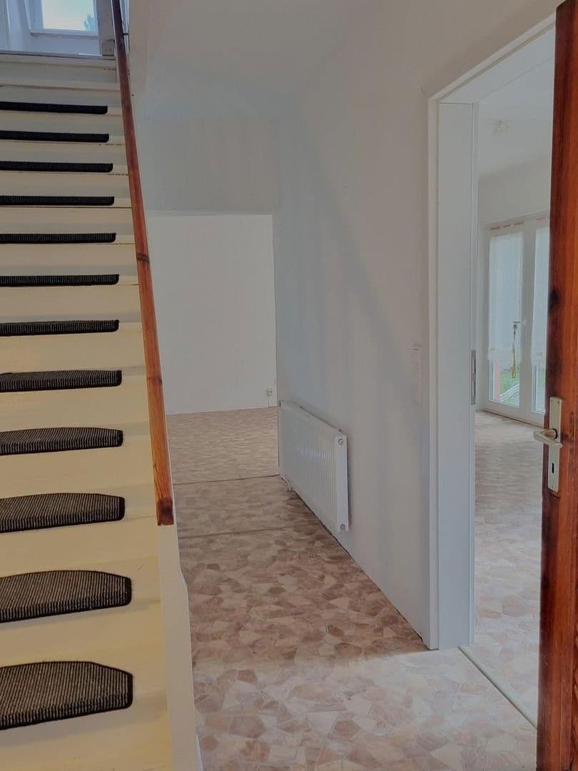 Prodej domu 105 m², pozemek 376 m², Eppenbrunner Weg, Berlin, Berlín Prodej domu 105 m², pozemek 376 m², Eppenbrunner Weg, Berlin, Berlín