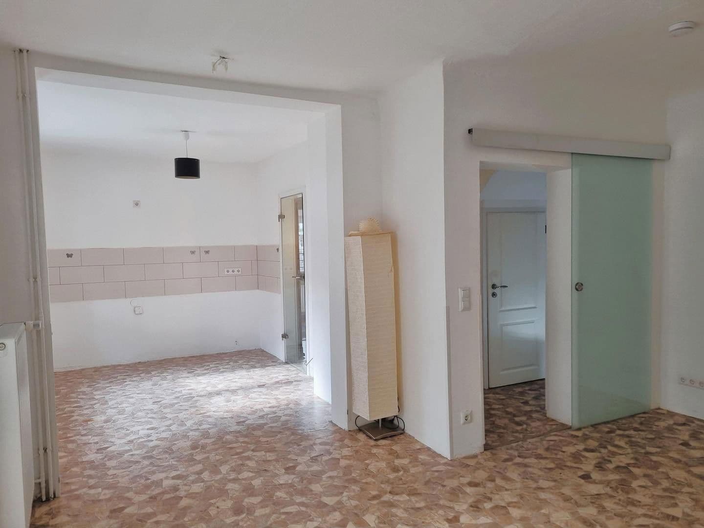 Prodej domu 105 m², pozemek 376 m², Eppenbrunner Weg, Berlin, Berlín Prodej domu 105 m², pozemek 376 m², Eppenbrunner Weg, Berlin, Berlín