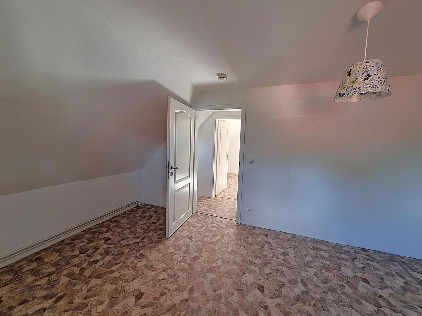 Prodej domu 105 m², pozemek 376 m², Eppenbrunner Weg, Berlin, Berlín Prodej domu 105 m², pozemek 376 m², Eppenbrunner Weg, Berlin, Berlín