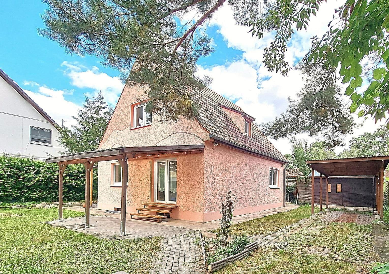 Prodej domu 105 m², pozemek 376 m², Eppenbrunner Weg, Berlin, Berlín Prodej domu 105 m², pozemek 376 m², Eppenbrunner Weg, Berlin, Berlín