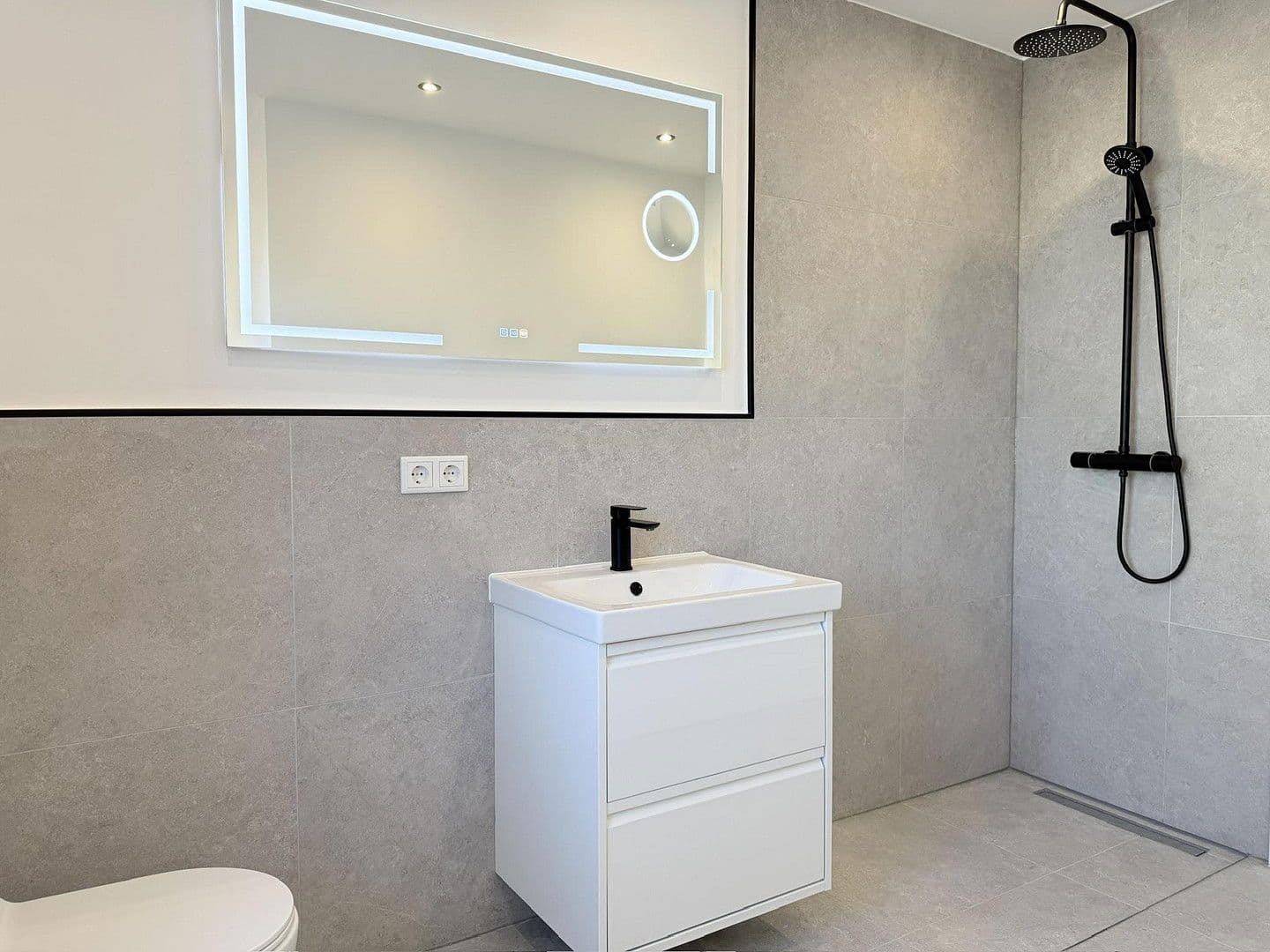 Prodej bytu 4+kk 104 m², Seukendorf, Bavorsko Prodej bytu 4+kk 104 m², Seukendorf, Bavorsko