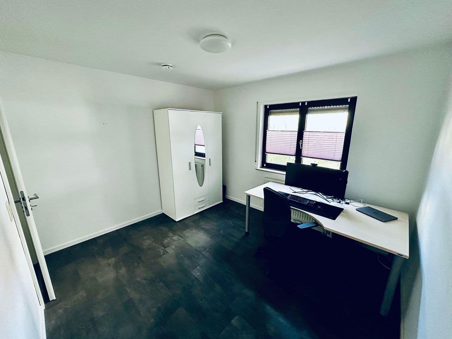 Pronájem bytu 3+1 87 m², Darmstadt, Hessen Pronájem bytu 3+1 87 m², Darmstadt, Hessen