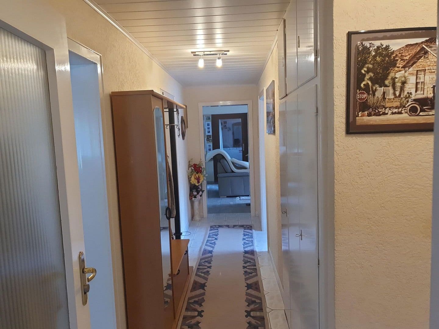 Prodej domu 260 m², pozemek 1.183 m², Häglesweg 14, Neuenbürg, Bádensko-Württembersko Prodej domu 260 m², pozemek 1.183 m², Häglesweg 14, Neuenbürg, Bádensko-Württembersko