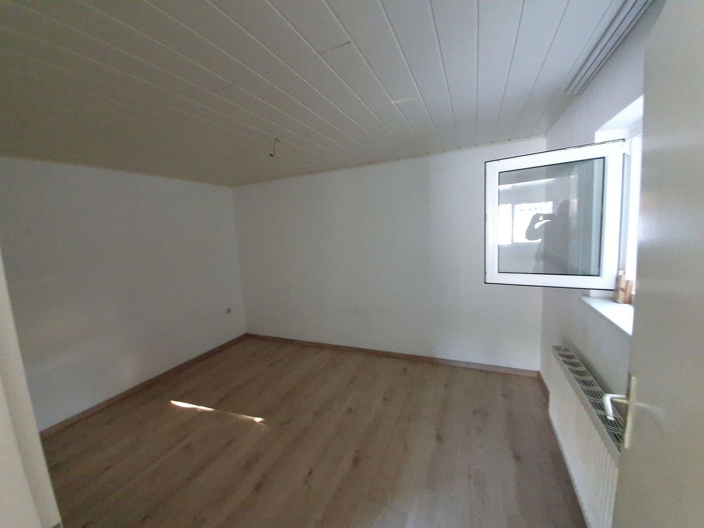 Prodej domu 260 m², pozemek 1.183 m², Häglesweg 14, Neuenbürg, Bádensko-Württembersko Prodej domu 260 m², pozemek 1.183 m², Häglesweg 14, Neuenbürg, Bádensko-Württembersko