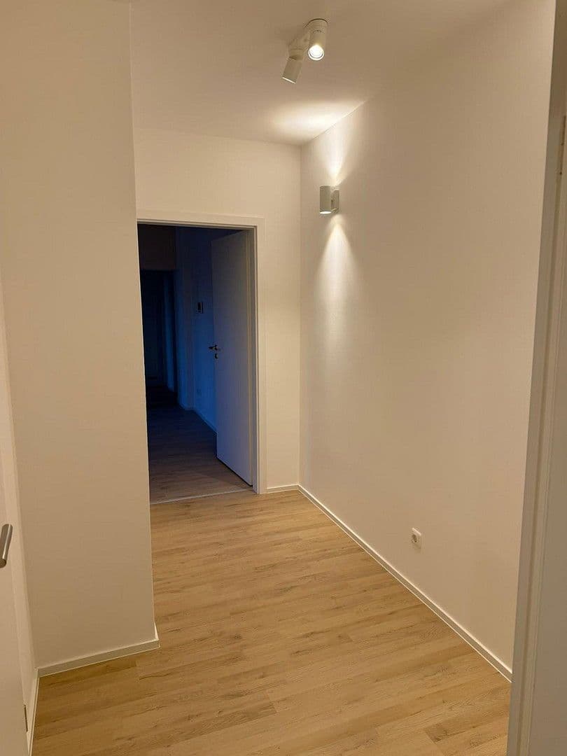 Pronájem bytu 3+1 55 m², Heinrichstr., Fulda, Hessen Pronájem bytu 3+1 55 m², Heinrichstr., Fulda, Hessen