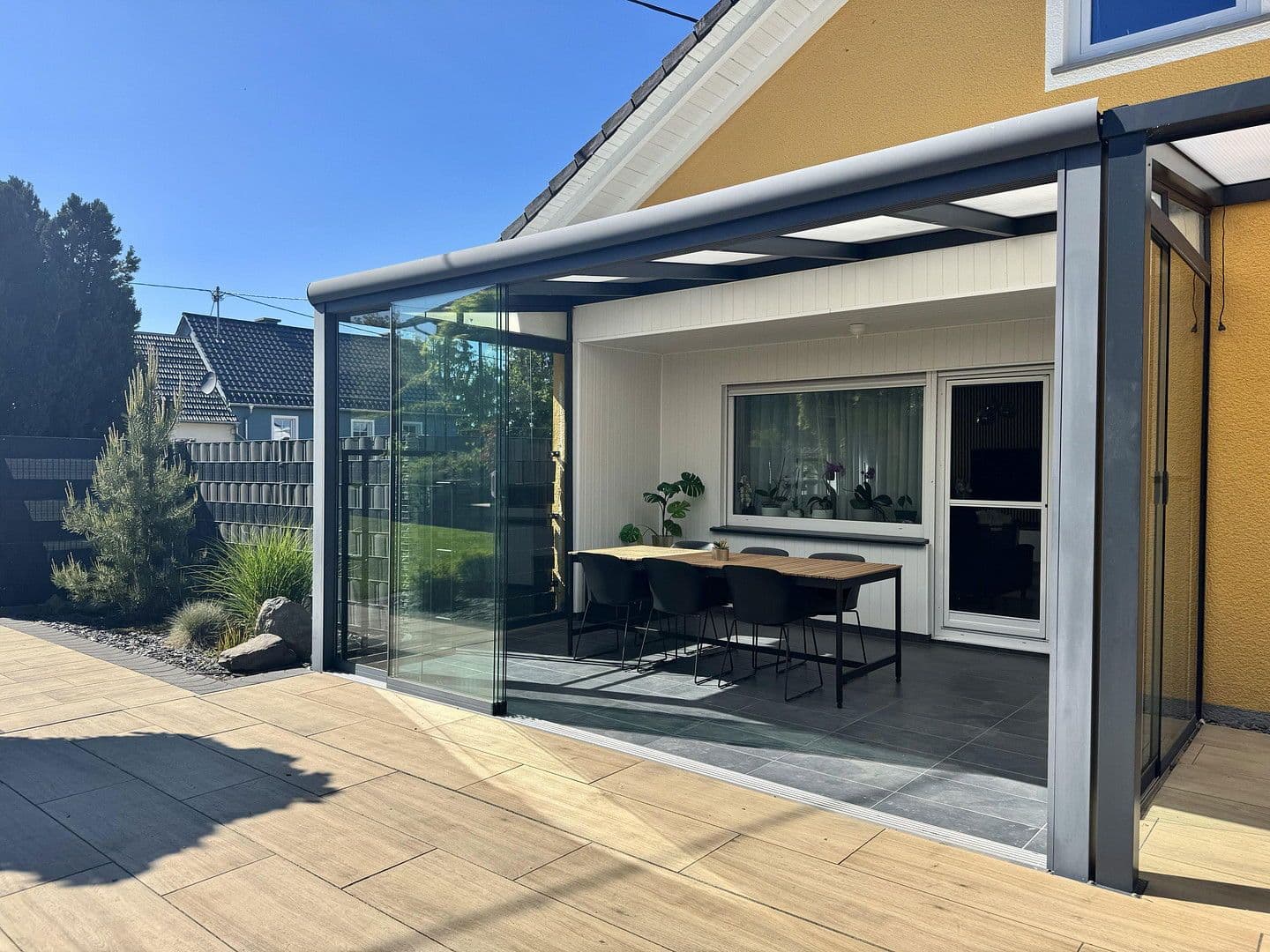 Prodej domu 205 m², pozemek 1.100 m², Steiningen, Porýní-Falc Prodej domu 205 m², pozemek 1.100 m², Steiningen, Porýní-Falc