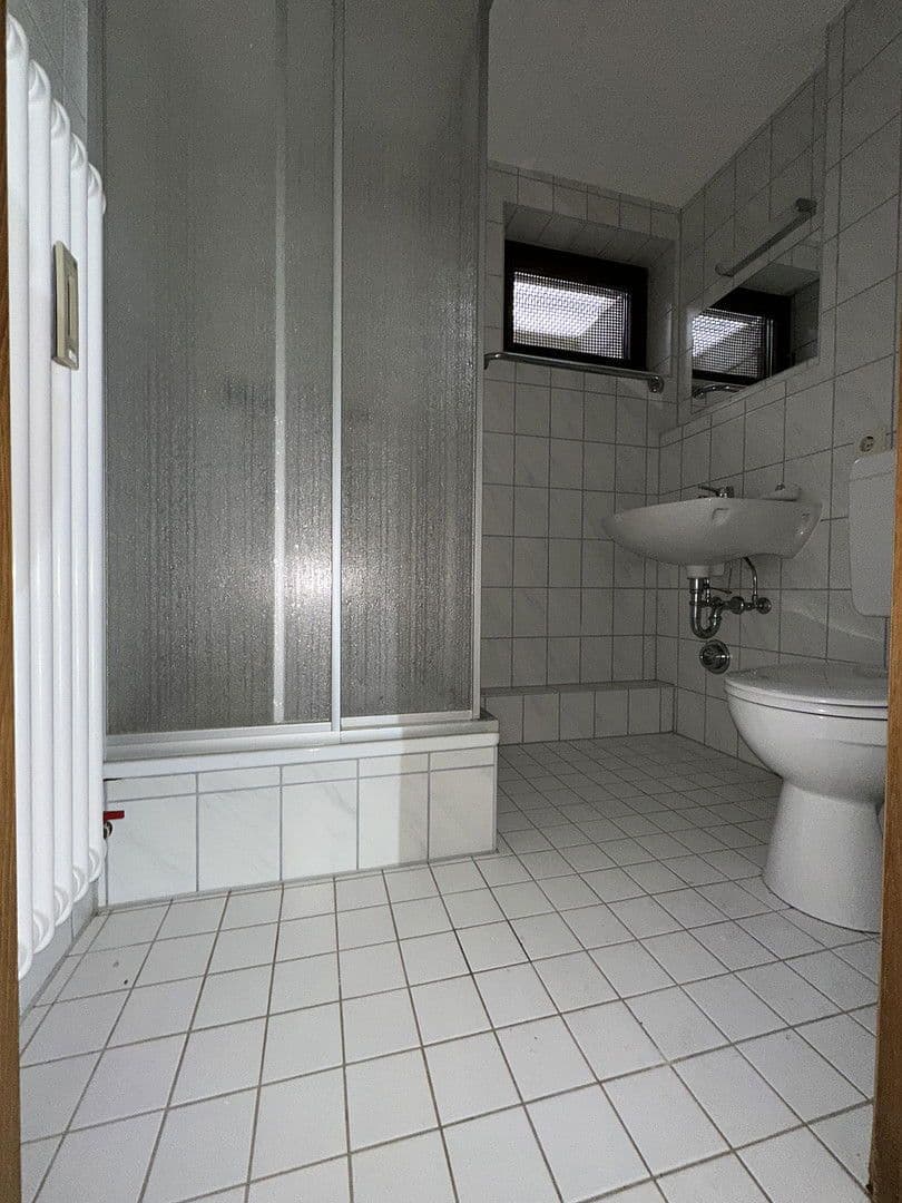 Pronájem bytu 3+kk 108 m², Hexentalstr. 20, Bollschweil, Bádensko-Württembersko Pronájem bytu 3+kk 108 m², Hexentalstr. 20, Bollschweil, Bádensko-Württembersko