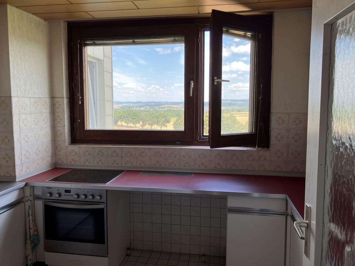 Prodej bytu 2+kk 79 m², Theodor-Heuss-Straße 45, Kornwestheim, Bádensko-Württembersko Prodej bytu 2+kk 79 m², Theodor-Heuss-Straße 45, Kornwestheim, Bádensko-Württembersko