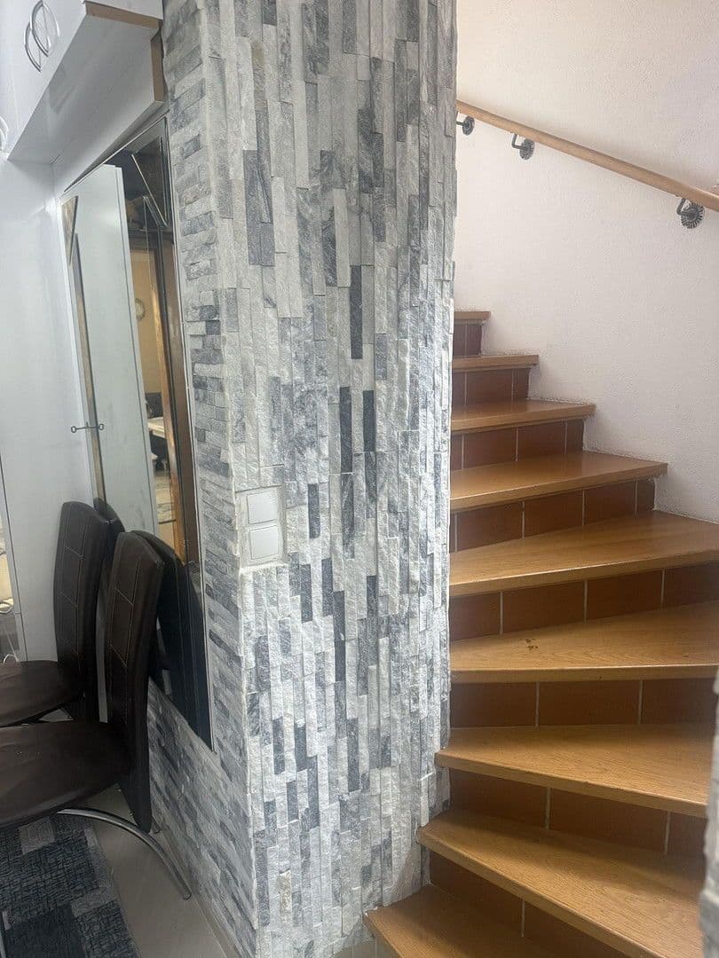 Prodej domu 96 m², pozemek 100 m², medraz, Tyrolsko Prodej domu 96 m², pozemek 100 m², medraz, Tyrolsko