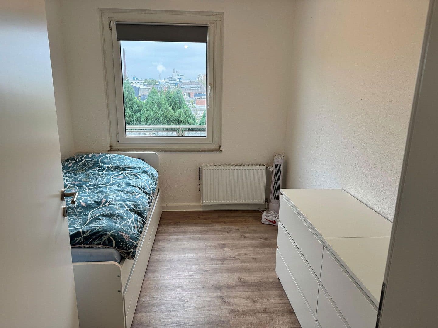 Pronájem bytu 3+1 64 m², Kölner Straße 228, Krefeld, Severní Porýní-Vestfálsko Pronájem bytu 3+1 64 m², Kölner Straße 228, Krefeld, Severní Porýní-Vestfálsko