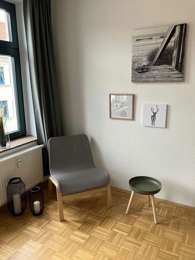 Pronájem bytu 1+1 18 m², Schwarzackerstr. 9, Leipzig, Sasko Pronájem bytu 1+1 18 m², Schwarzackerstr. 9, Leipzig, Sasko