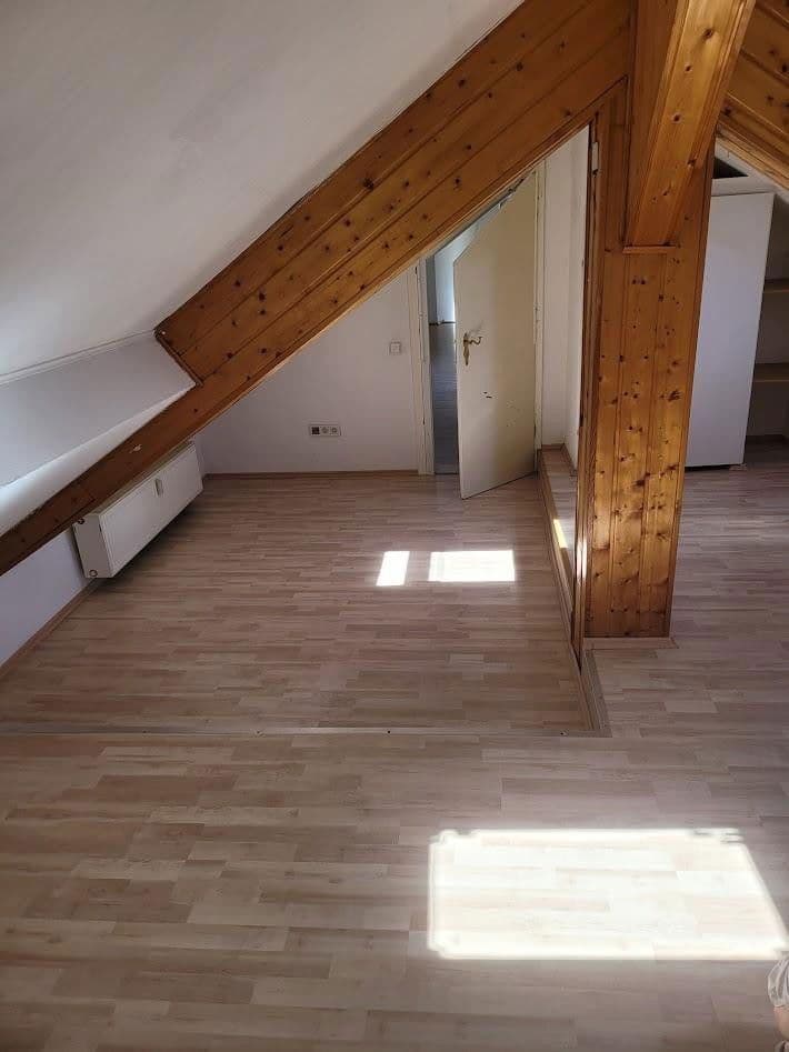 Pronájem bytu 5+1 90 m², Wörrstadt, Porýní-Falc Pronájem bytu 5+1 90 m², Wörrstadt, Porýní-Falc