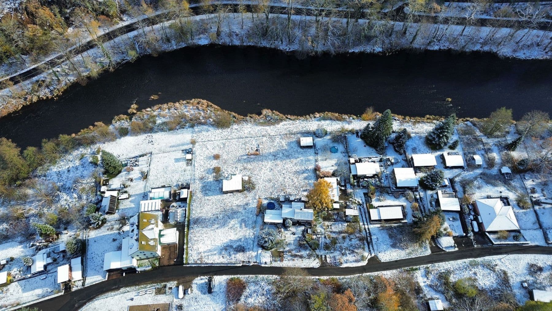 Prodej pozemku 3.641 m², Waldheim, Sasko Prodej pozemku 3.641 m², Waldheim, Sasko