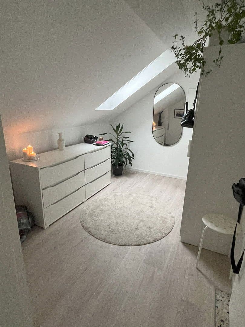 Pronájem bytu 2+1 53 m², Wiesloch, Bádensko-Württembersko Pronájem bytu 2+1 53 m², Wiesloch, Bádensko-Württembersko