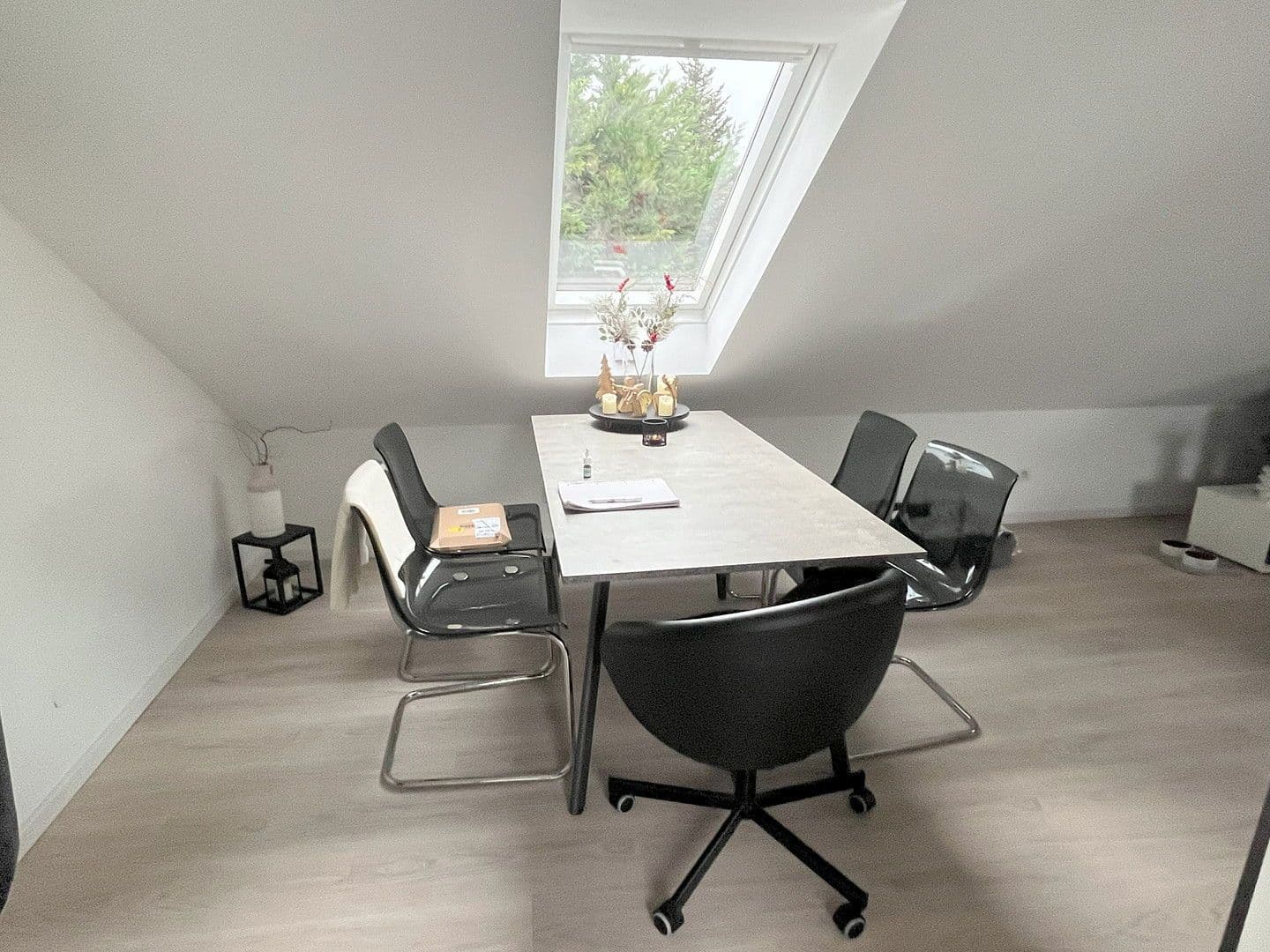 Pronájem bytu 2+1 53 m², Wiesloch, Bádensko-Württembersko Pronájem bytu 2+1 53 m², Wiesloch, Bádensko-Württembersko