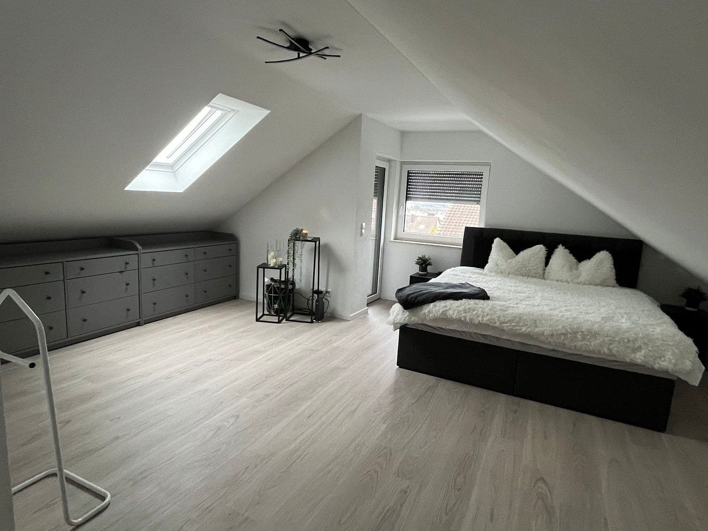 Pronájem bytu 2+1 53 m², Wiesloch, Bádensko-Württembersko Pronájem bytu 2+1 53 m², Wiesloch, Bádensko-Württembersko