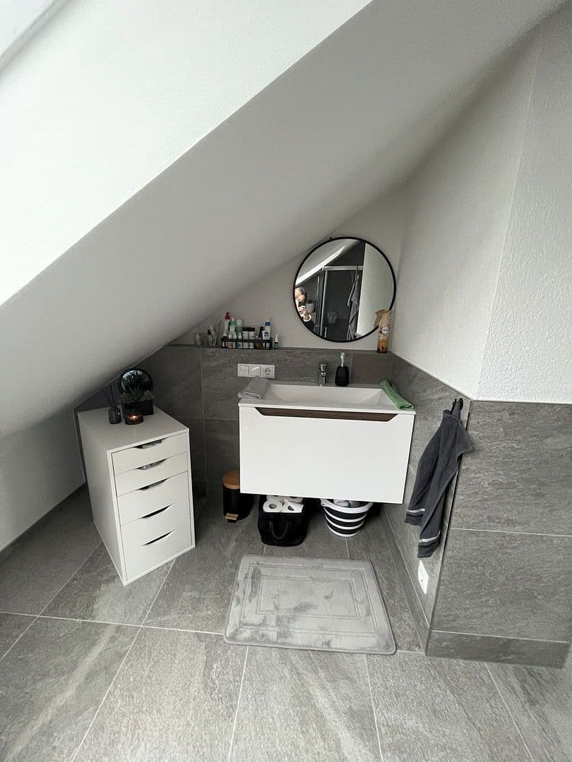 Pronájem bytu 2+1 53 m², Wiesloch, Bádensko-Württembersko Pronájem bytu 2+1 53 m², Wiesloch, Bádensko-Württembersko