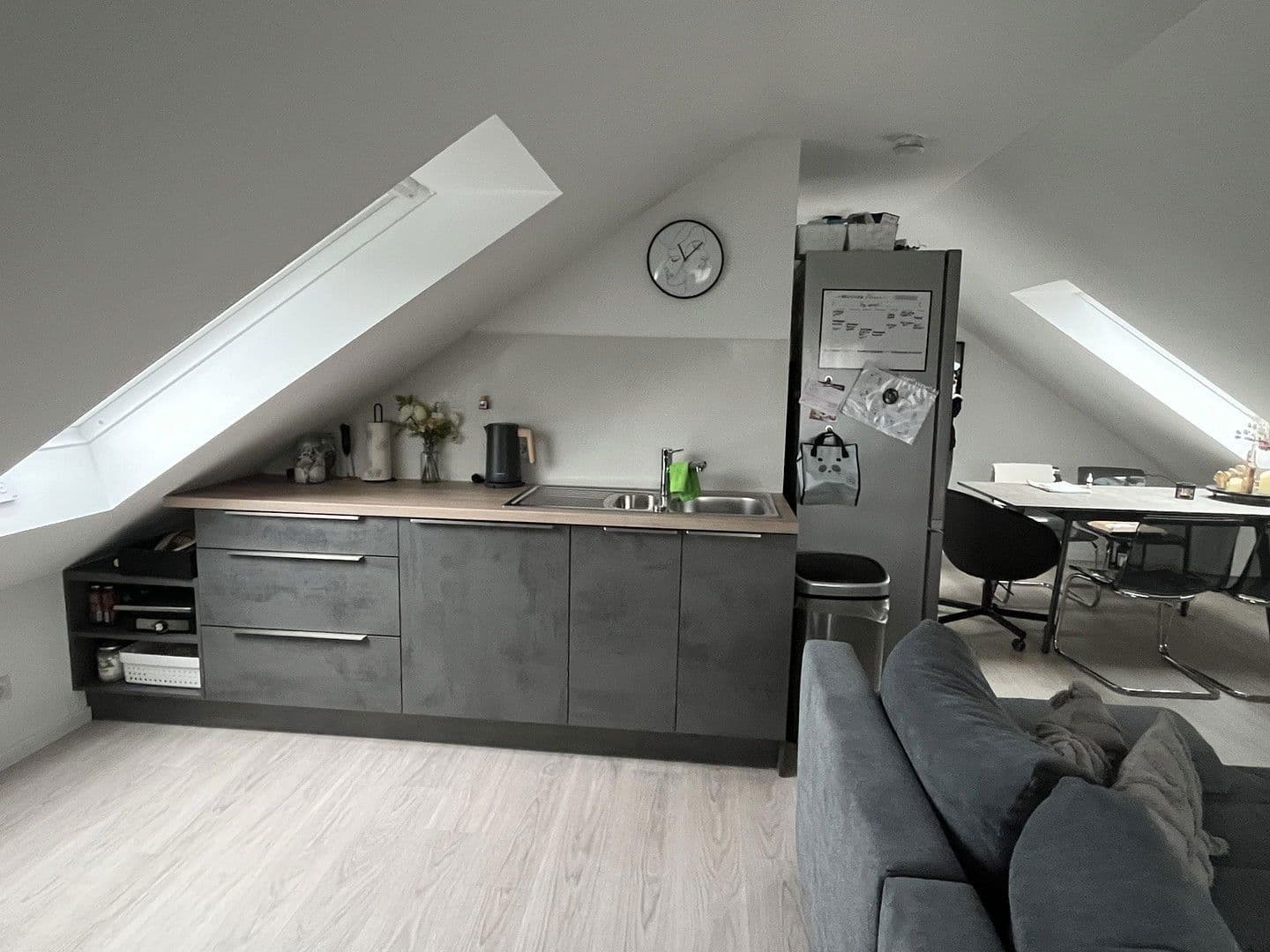 Pronájem bytu 2+1 53 m², Wiesloch, Bádensko-Württembersko Pronájem bytu 2+1 53 m², Wiesloch, Bádensko-Württembersko