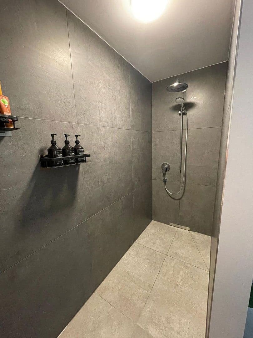 Pronájem bytu 3+1 80 m², Wirges, Porýní-Falc Pronájem bytu 3+1 80 m², Wirges, Porýní-Falc