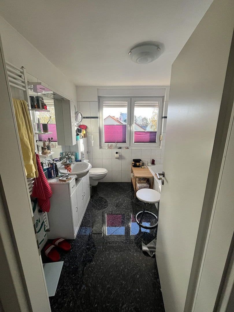 Pronájem bytu 4+1 120 m², Hannover, Dolní Sasko Pronájem bytu 4+1 120 m², Hannover, Dolní Sasko