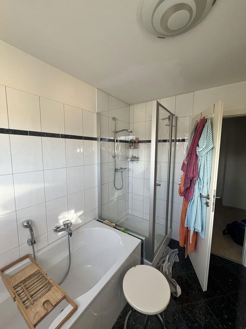 Pronájem bytu 4+1 120 m², Hannover, Dolní Sasko Pronájem bytu 4+1 120 m², Hannover, Dolní Sasko