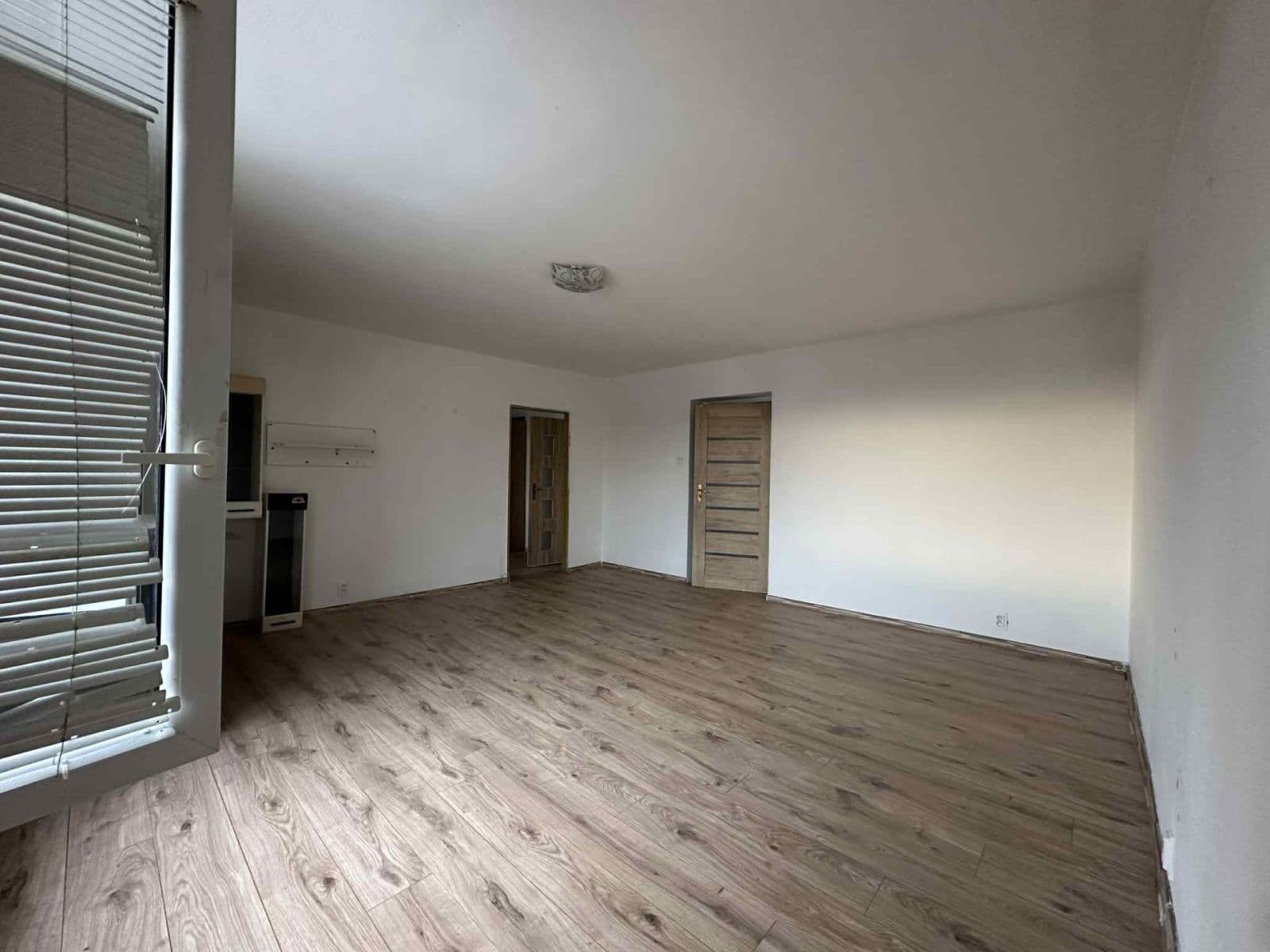 Pronájem bytu 3+1 90 m², Chýnovská, Tábor, Jihočeský kraj Pronájem bytu 3+1 90 m², Chýnovská, Tábor, Jihočeský kraj