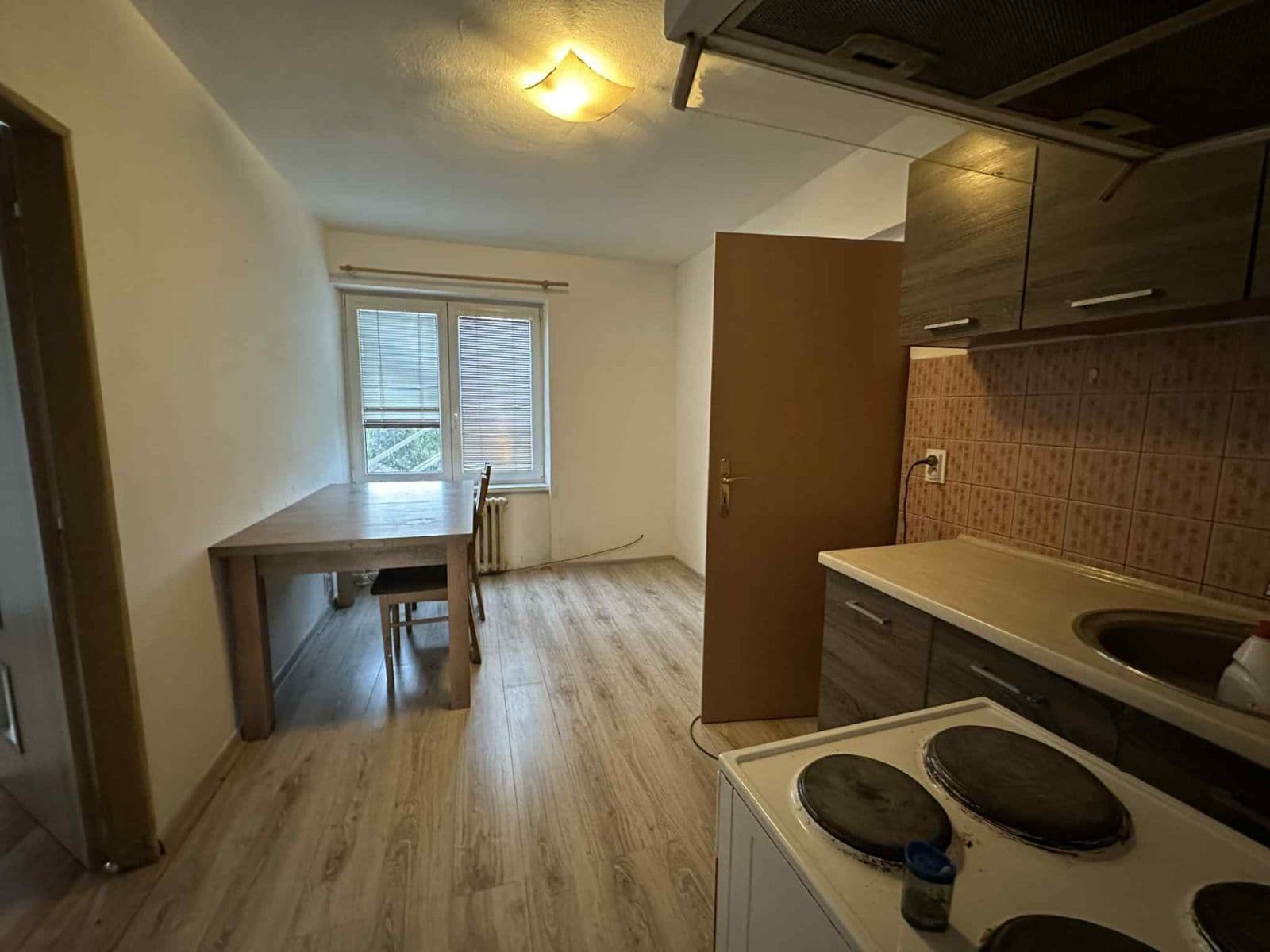 Pronájem bytu 3+1 90 m², Chýnovská, Tábor, Jihočeský kraj Pronájem bytu 3+1 90 m², Chýnovská, Tábor, Jihočeský kraj