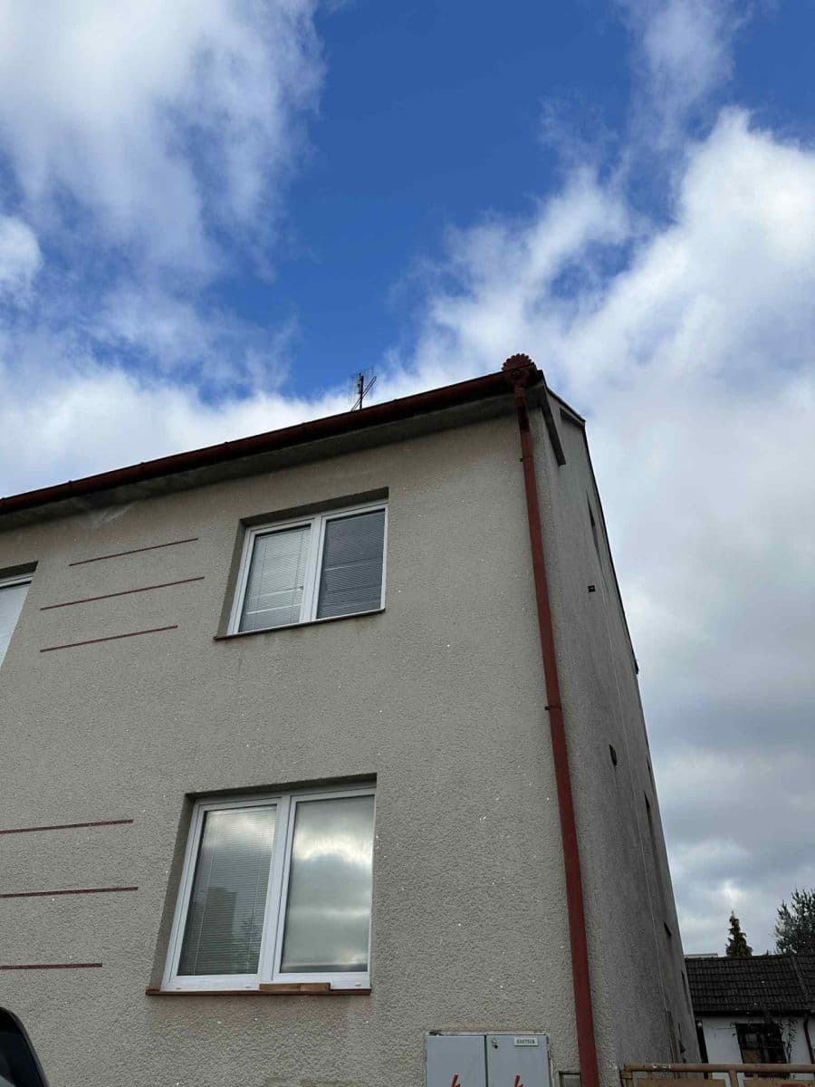 Pronájem bytu 3+1 90 m², Chýnovská, Tábor, Jihočeský kraj Pronájem bytu 3+1 90 m², Chýnovská, Tábor, Jihočeský kraj