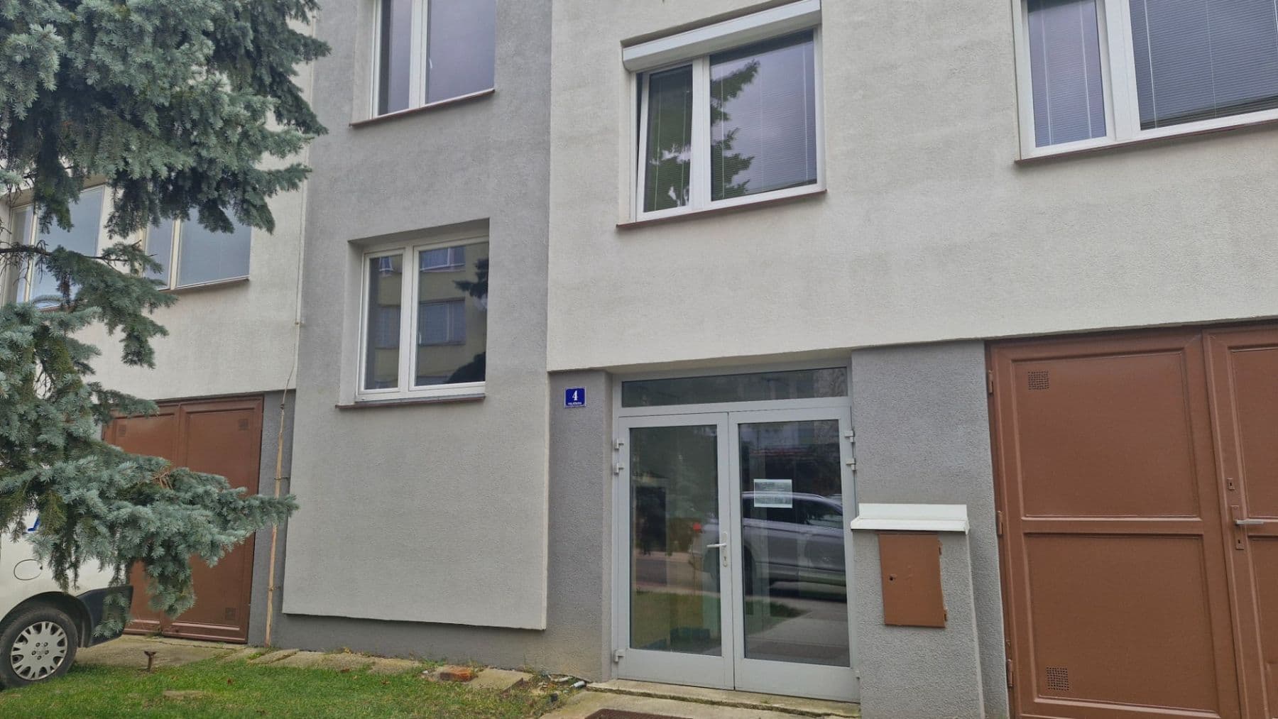 Pronájem bytu 3+1 71 m², Poláčkova, Říčany, Středočeský kraj Pronájem bytu 3+1 71 m², Poláčkova, Říčany, Středočeský kraj
