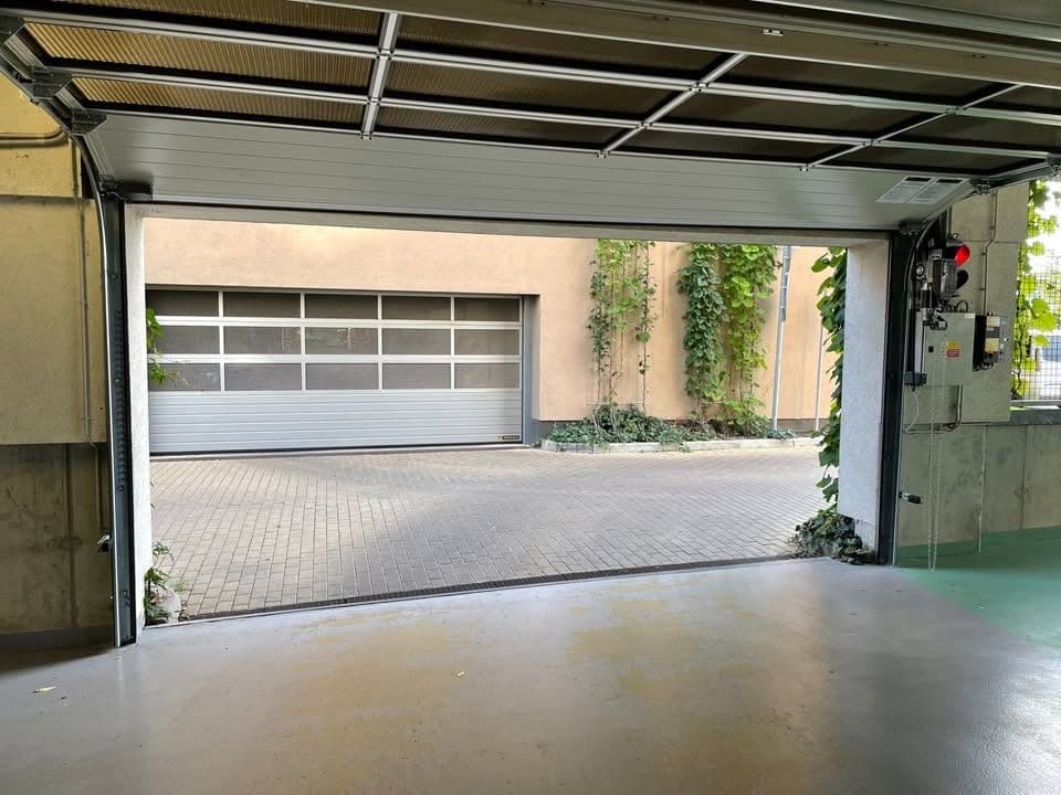 Pronájem garáže 27 m², Zakšínská, Praha, Praha Pronájem garáže 27 m², Zakšínská, Praha, Praha