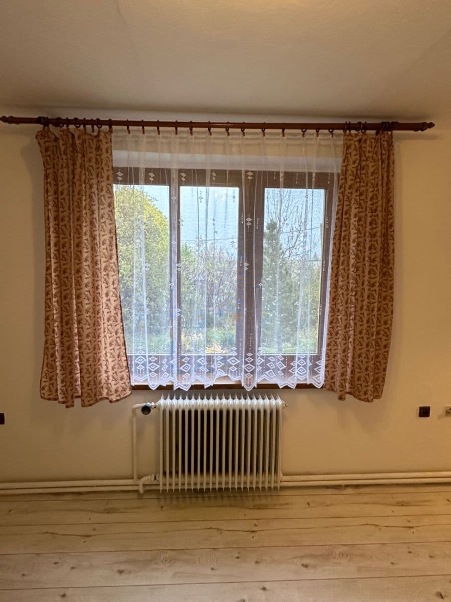 Pronájem bytu 1+kk 44 m², Na Chmelnici, Kutná Hora, Středočeský kraj Pronájem bytu 1+kk 44 m², Na Chmelnici, Kutná Hora, Středočeský kraj