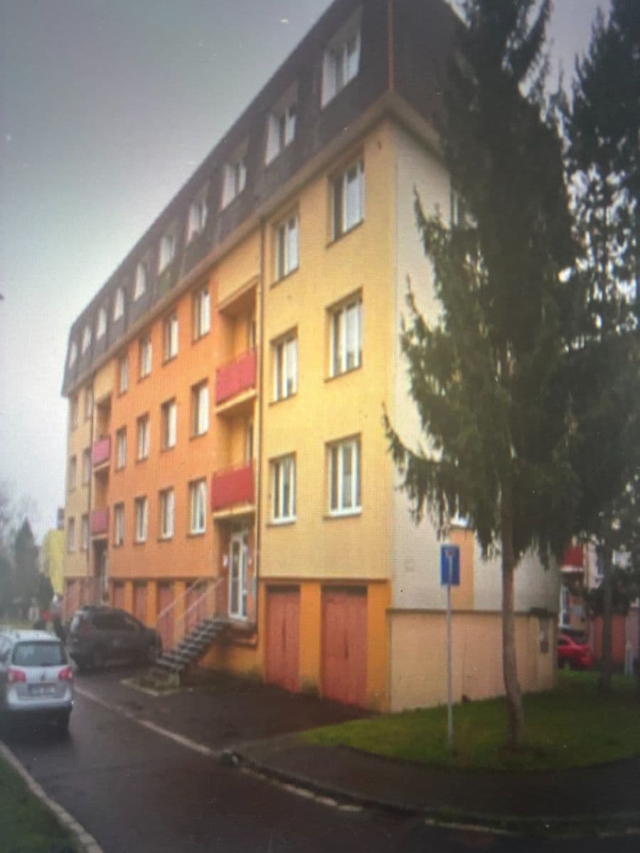 Prodej bytu 2+kk 46 m², Pouchovská, Hradec Králové, Královéhradecký kraj Prodej bytu 2+kk 46 m², Pouchovská, Hradec Králové, Královéhradecký kraj