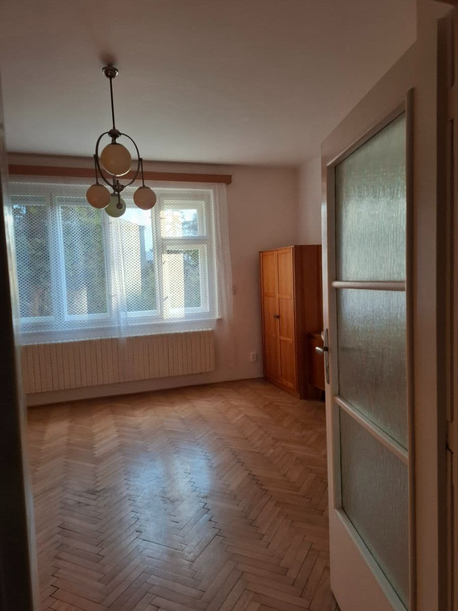 Pronájem bytu 1+1 48 m², Javorová, Praha, Praha Pronájem bytu 1+1 48 m², Javorová, Praha, Praha