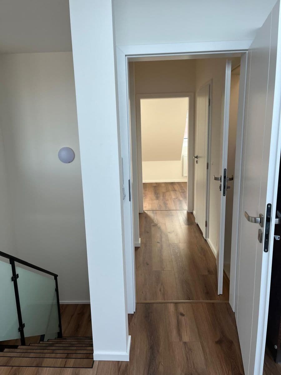 Pronájem bytu 3+kk 90 m², Šlikova, Praha, Praha Pronájem bytu 3+kk 90 m², Šlikova, Praha, Praha