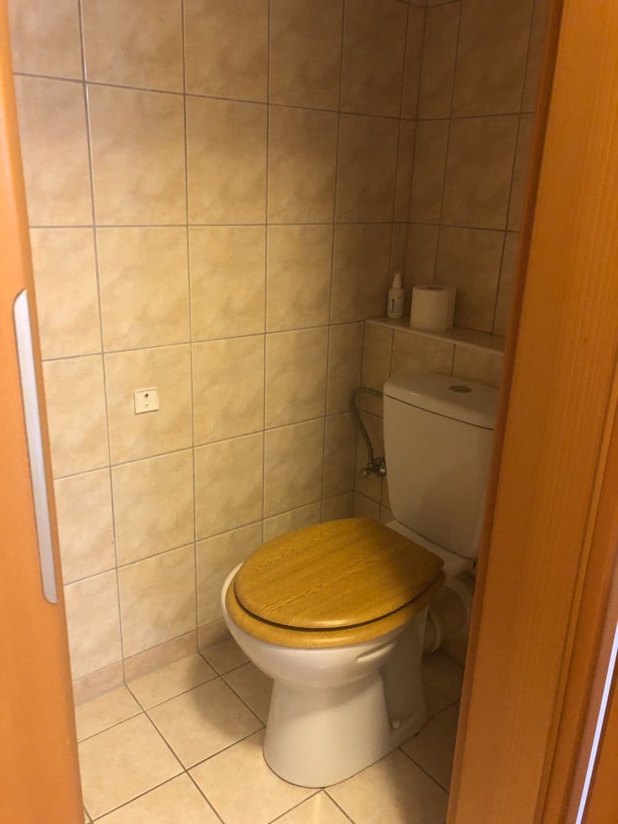 Pronájem bytu 2+kk 62 m², Nad Okrouhlíkem, Praha, Praha Pronájem bytu 2+kk 62 m², Nad Okrouhlíkem, Praha, Praha
