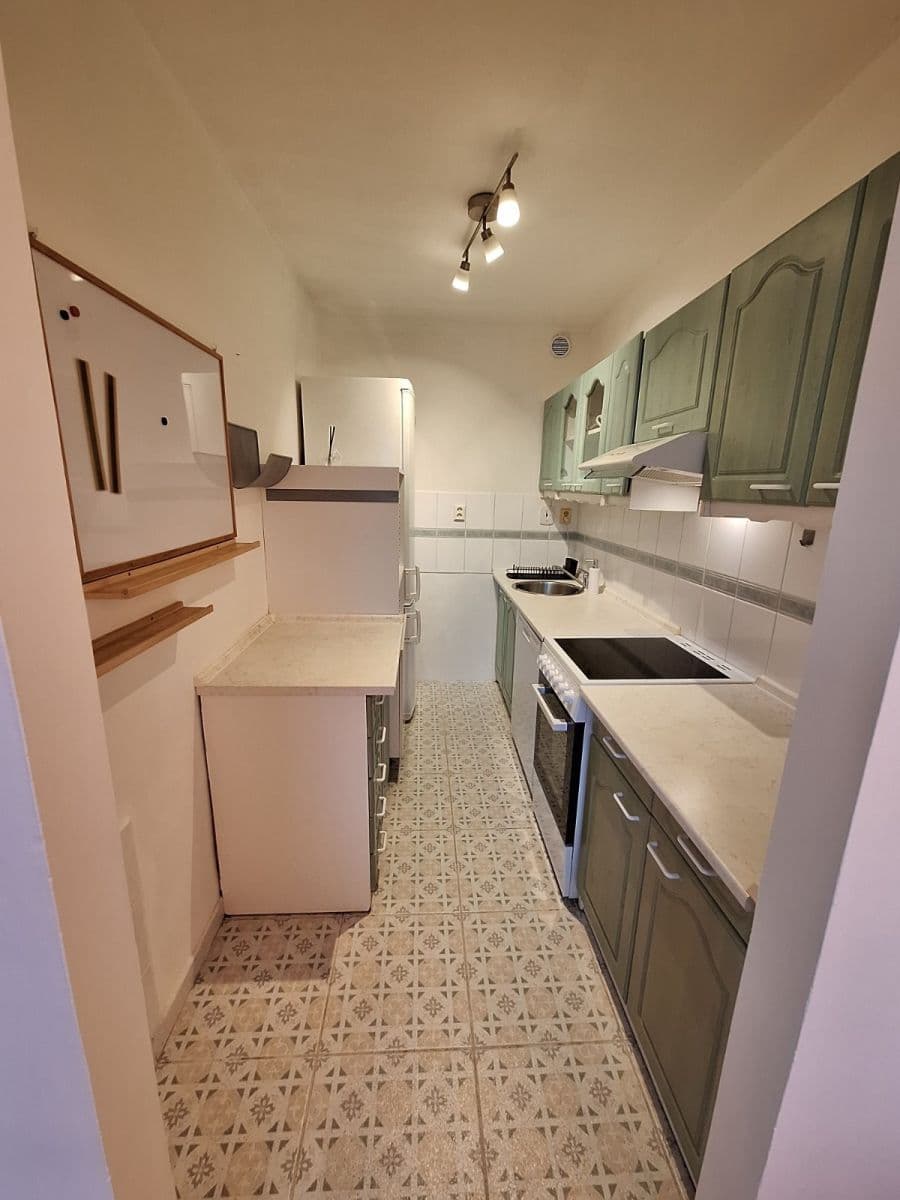 Pronájem bytu 3+kk 76 m², Bašteckého, Praha, Praha Pronájem bytu 3+kk 76 m², Bašteckého, Praha, Praha