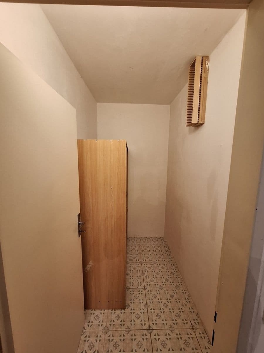 Pronájem bytu 3+kk 76 m², Bašteckého, Praha, Praha Pronájem bytu 3+kk 76 m², Bašteckého, Praha, Praha