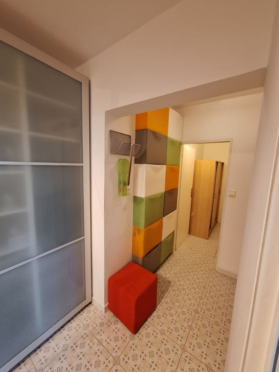 Pronájem bytu 3+kk 76 m², Bašteckého, Praha, Praha Pronájem bytu 3+kk 76 m², Bašteckého, Praha, Praha