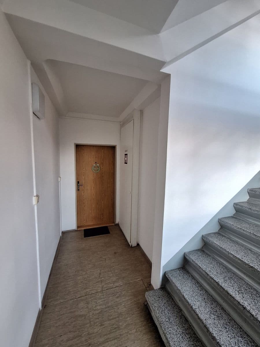Pronájem bytu 3+kk 76 m², Bašteckého, Praha, Praha Pronájem bytu 3+kk 76 m², Bašteckého, Praha, Praha