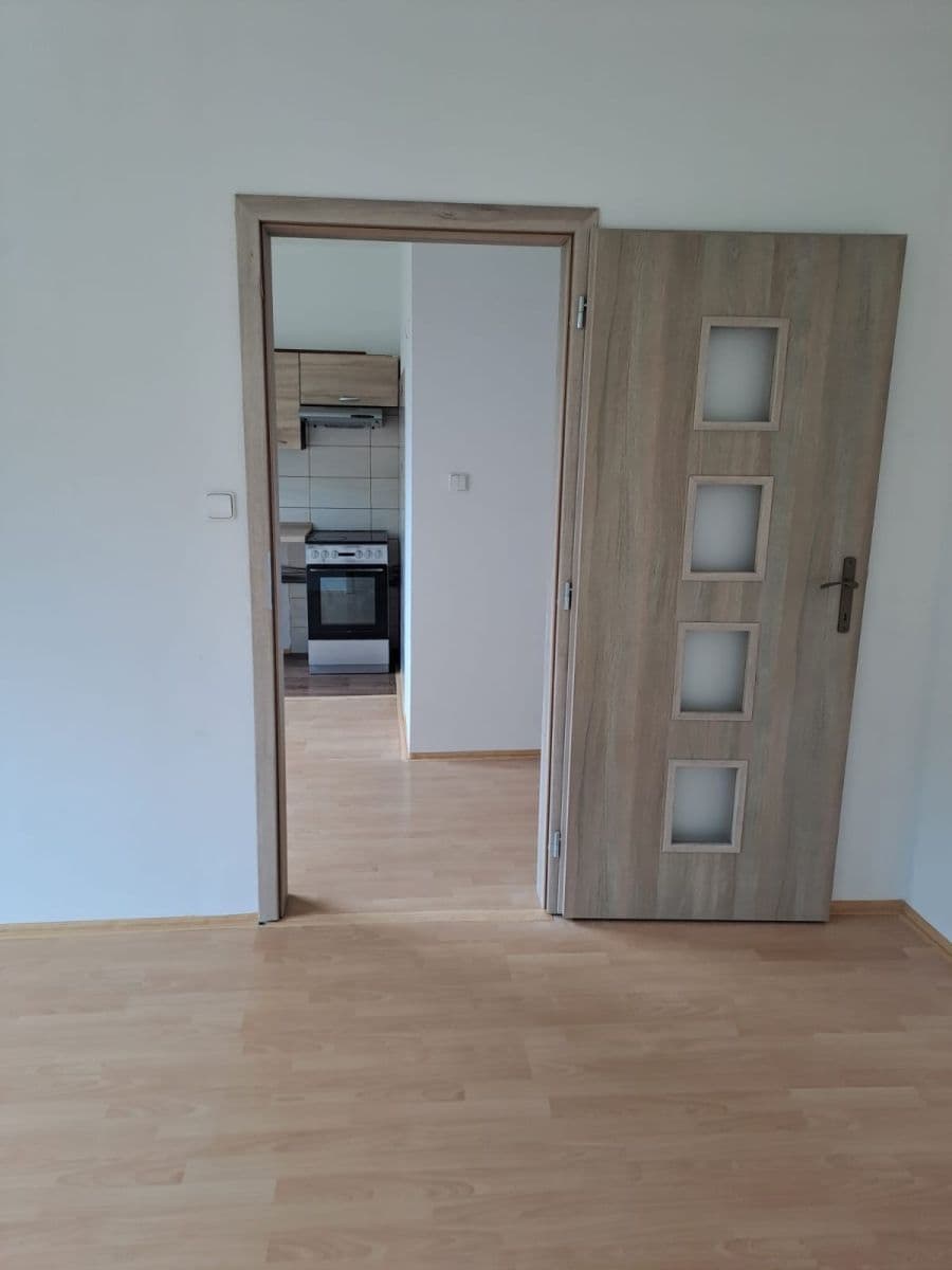 Pronájem bytu 1+1 36 m², Wolkerova, Kraslice, Karlovarský kraj Pronájem bytu 1+1 36 m², Wolkerova, Kraslice, Karlovarský kraj