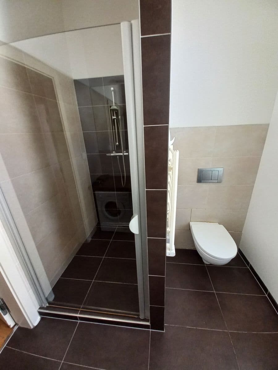 Pronájem bytu 2+kk 48 m², U Božích bojovníků, Praha, Praha Pronájem bytu 2+kk 48 m², U Božích bojovníků, Praha, Praha