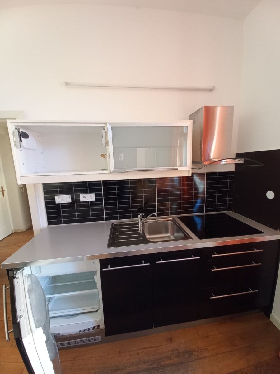 Pronájem bytu 2+kk 48 m², U Božích bojovníků, Praha, Praha Pronájem bytu 2+kk 48 m², U Božích bojovníků, Praha, Praha