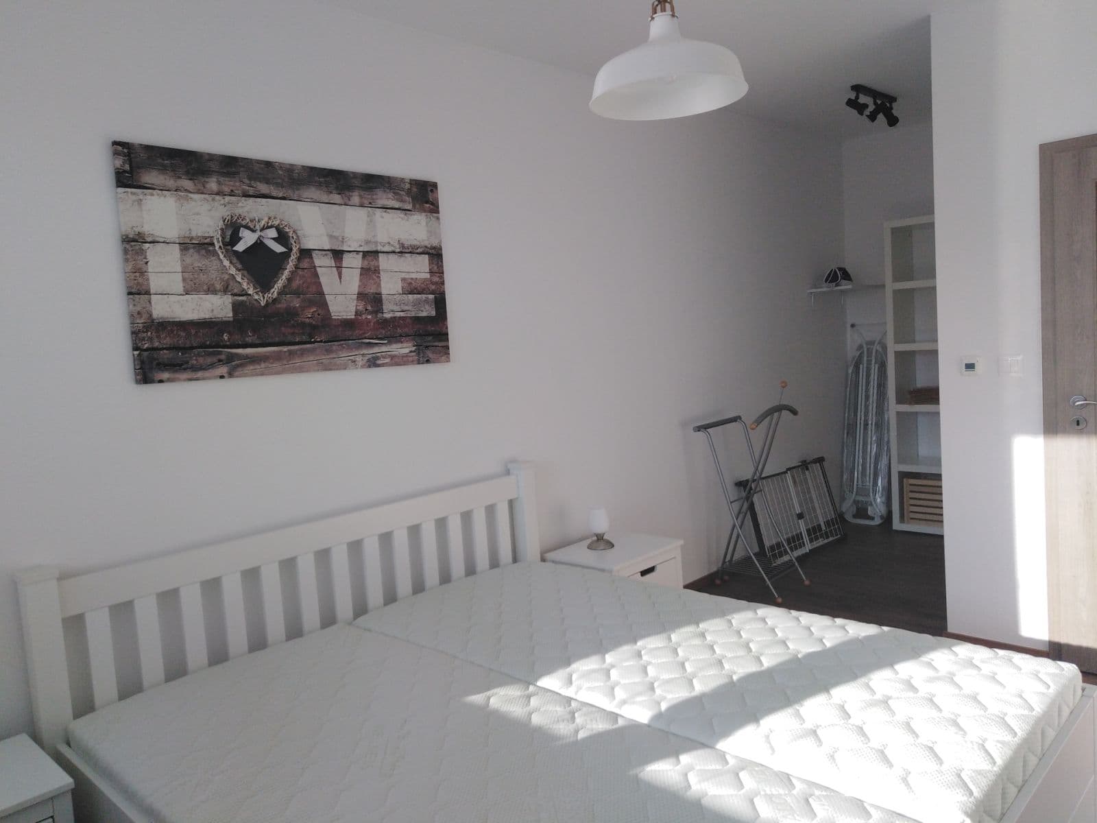 Pronájem bytu 3+1 90 m², Orechová, Dunajská Lužná, Bratislavský kraj Pronájem bytu 3+1 90 m², Orechová, Dunajská Lužná, Bratislavský kraj