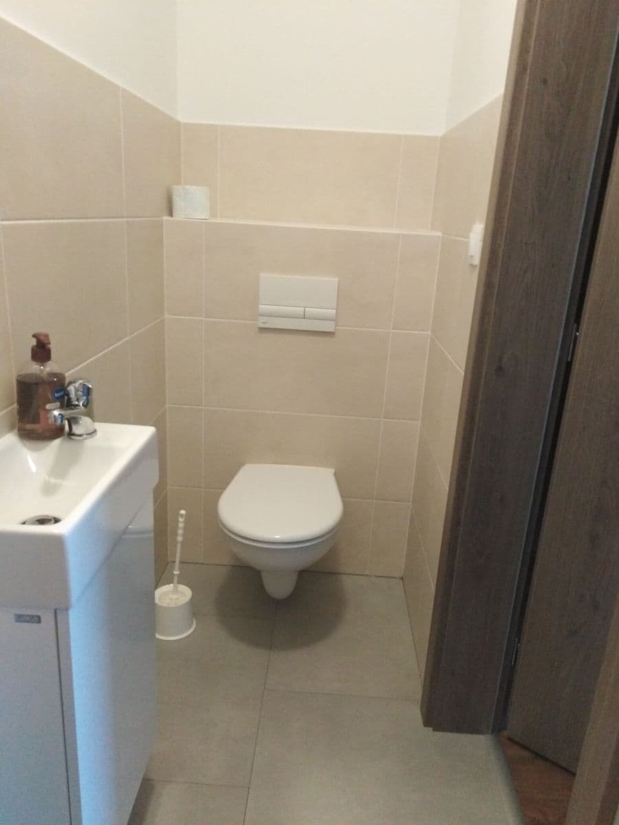 Pronájem bytu 3+1 90 m², Orechová, Dunajská Lužná, Bratislavský kraj Pronájem bytu 3+1 90 m², Orechová, Dunajská Lužná, Bratislavský kraj