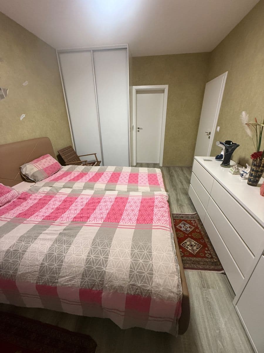Prodej bytu 2+kk 59 m², Modrého, Praha, Praha Prodej bytu 2+kk 59 m², Modrého, Praha, Praha