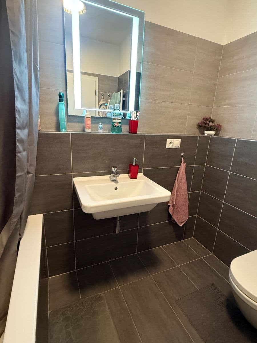 Prodej bytu 2+kk 59 m², Modrého, Praha, Praha Prodej bytu 2+kk 59 m², Modrého, Praha, Praha