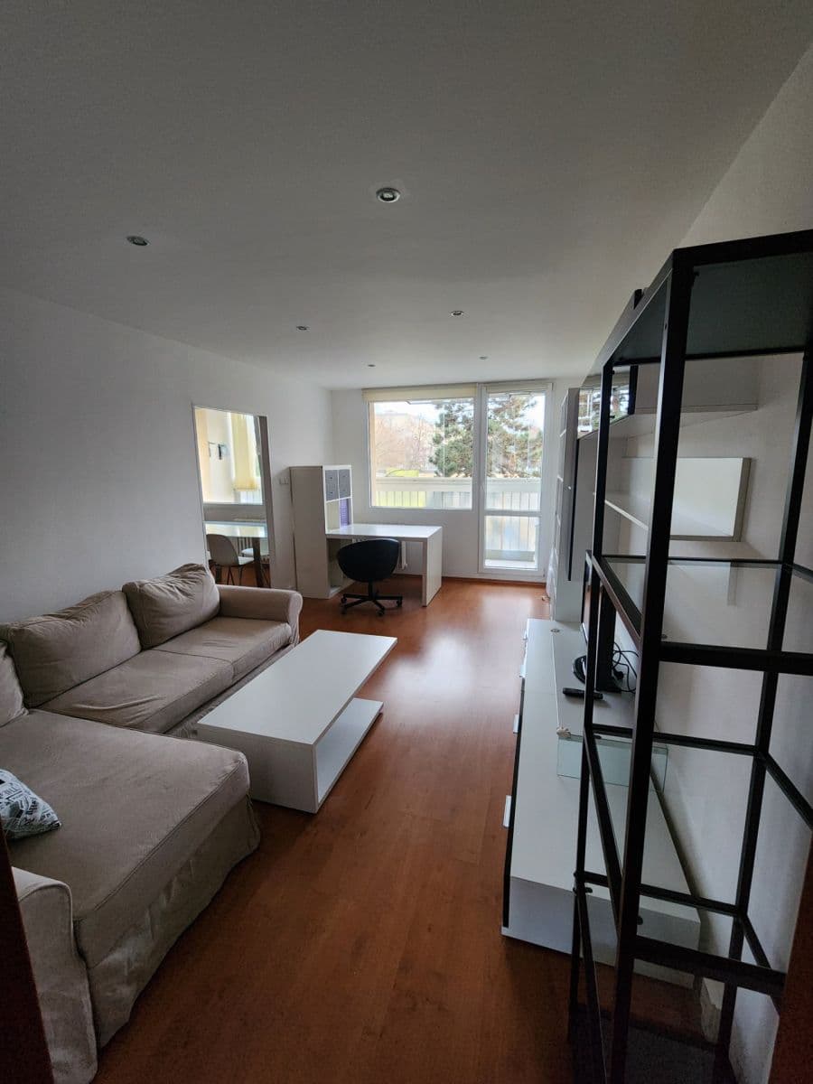 Pronájem bytu 3+1 68 m², K Lipám, Praha, Praha Pronájem bytu 3+1 68 m², K Lipám, Praha, Praha