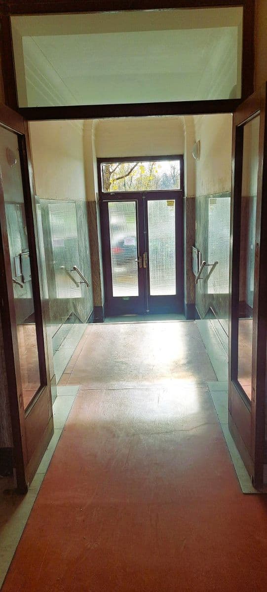 Prodej bytu 2+1 70 m², Milady Horákové, Praha, Praha Prodej bytu 2+1 70 m², Milady Horákové, Praha, Praha