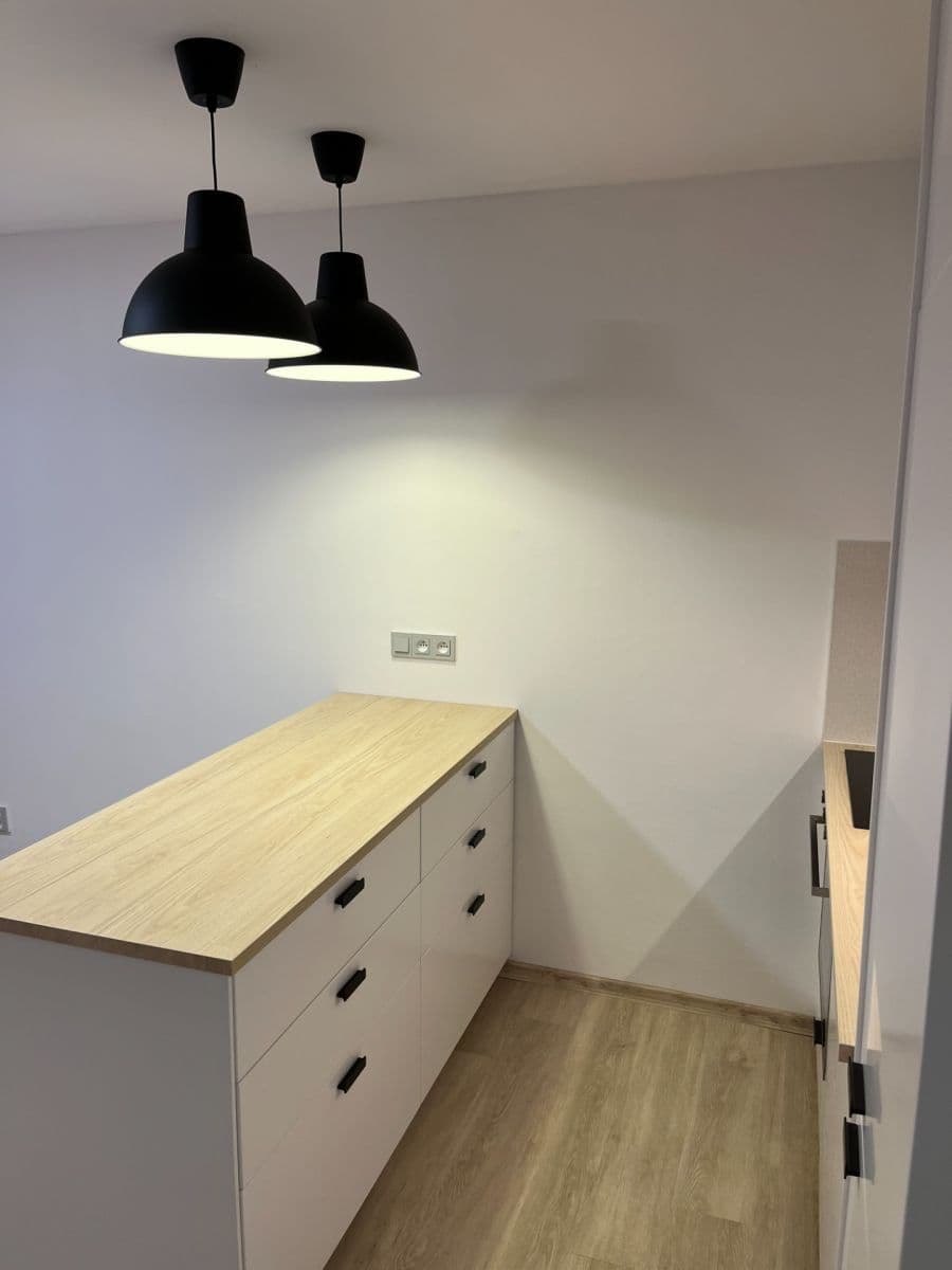 Prodej bytu 2+kk 36 m², Liberecká, Hrádek nad Nisou, Liberecký kraj Prodej bytu 2+kk 36 m², Liberecká, Hrádek nad Nisou, Liberecký kraj