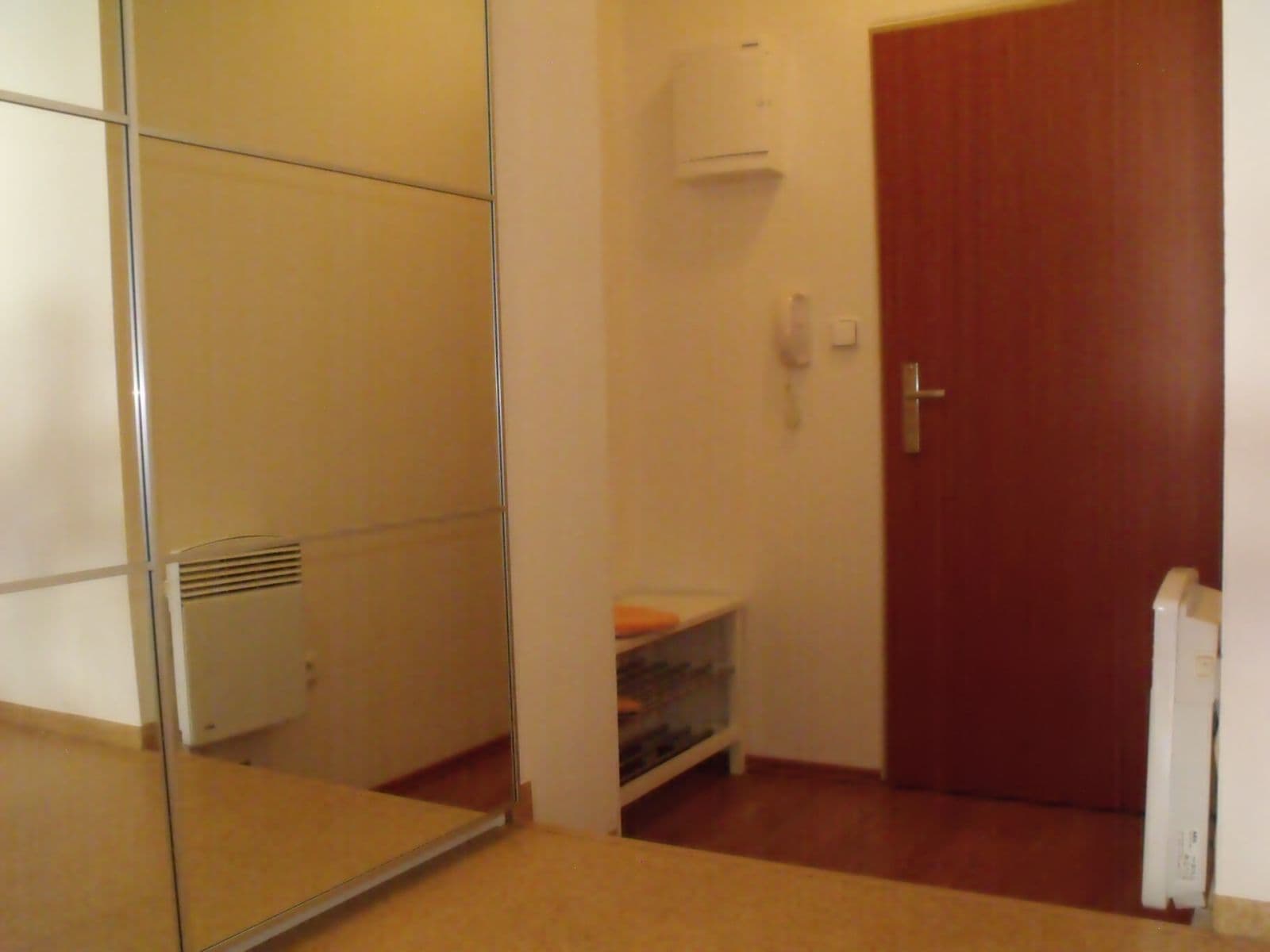 Pronájem bytu 1+kk 34 m², Vlhká, Brno, Jihomoravský kraj Pronájem bytu 1+kk 34 m², Vlhká, Brno, Jihomoravský kraj